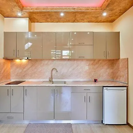 китанов Pensión 4*