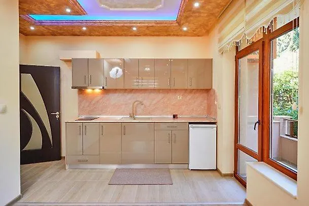 китанов Πανσιόν 4*