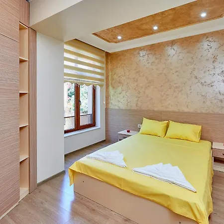 Πανσιόν китанов Πομόριε