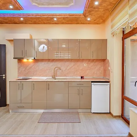 китанов Πανσιόν