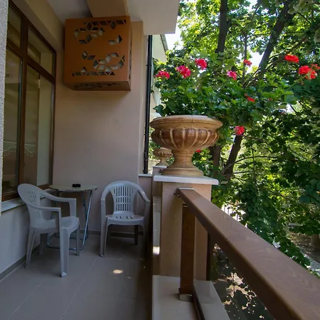 китанов Πανσιόν Πομόριε