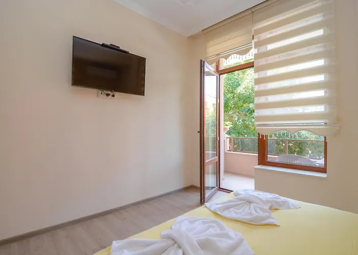 китанов Konukevi