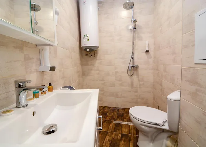 китанов Konukevi Ahyolu