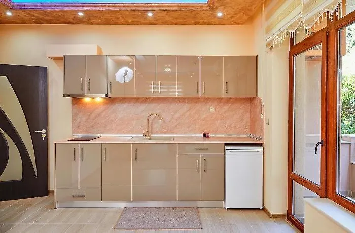 Konukevi китанов