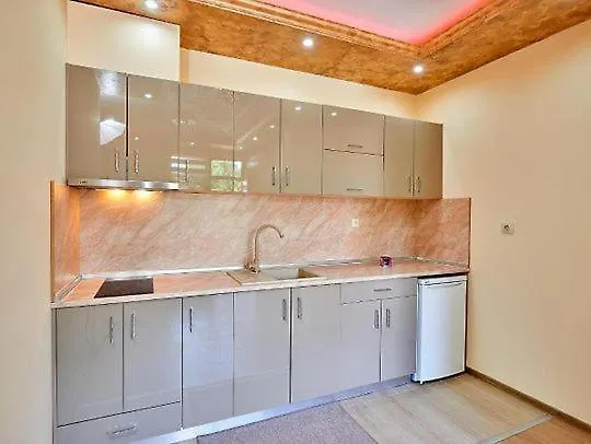 Konukevi китанов Ahyolu